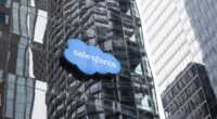 Salesforce makes a big splash in the debt market so it can quickly buy back 14% of its stock