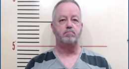 Sex Offender Busted After Dropping USB Drive Full of Child Porn at Police Station