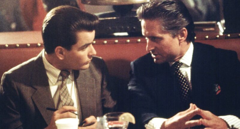 The ‘smart money’ on Wall Street hates these bonds — but they may be a golden buying opportunity for you