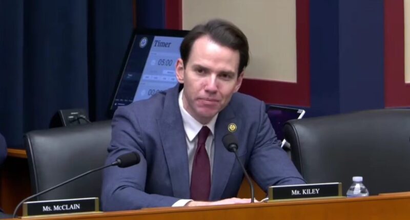 This Congressman Just Quit the GOP, Here's What That Means for the House Majority.