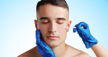 More and more men across Ireland are said to be embarcing cosmetic procedures