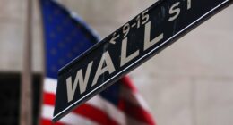 Treasury yields halt climb after Trump reportedly signals Iran war may end soon