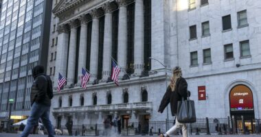 U.S. economy got off to a choppy start in 2026, the Fed finds. Here’s the good and bad news.