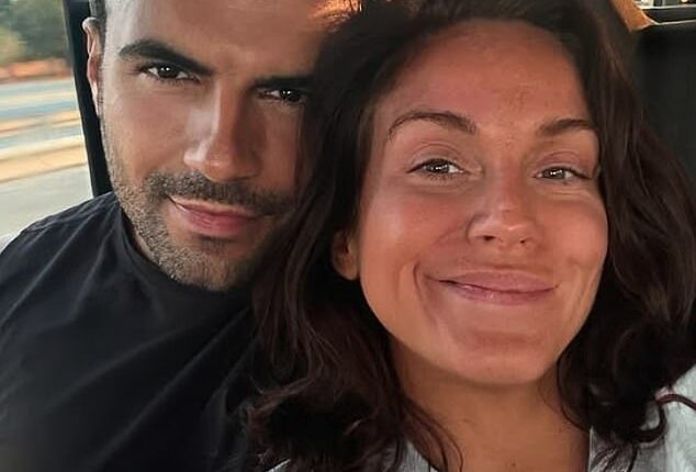 Vicky Pattison has shared an update with fans as she and husband Ecran Ramadan attempt to flee Dubai after the US-Israel war against Iran sparked chaos in the UAE