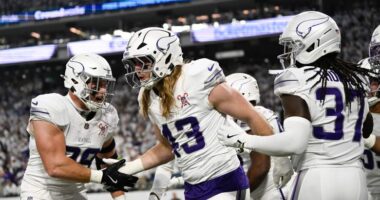 Vikings Extend Core Special Teamer Amid Kyler Murray Wait