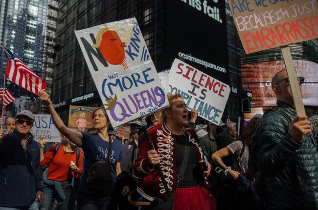 When Sen. Mazie Hirono Inadvertently Admits Trump is Not a King... – RedState