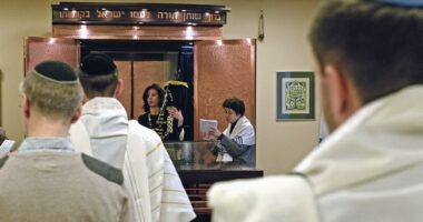 Why Every American Should Visit a Shabbat Service – HotAir