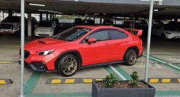 A photo shared online has struck a particular nerve with Aussie shoppers, after a driver was spotted taking up almost three parking bays at a Woolworths in Sydney