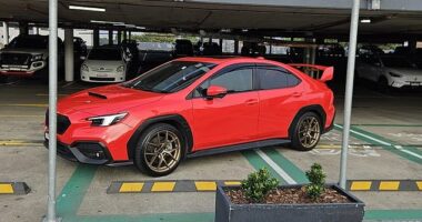 A photo shared online has struck a particular nerve with Aussie shoppers, after a driver was spotted taking up almost three parking bays at a Woolworths in Sydney