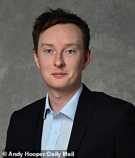 Predictor picks: Find out who our expert is backing this weekend... and play the game with £1,000 up for grabs