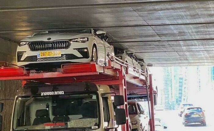 &ldquo;Duct Tape Won&rsquo;t Help&rdquo;: 69 Times People&rsquo;s Mistakes Came With A Huge Price Tag (New Pics)