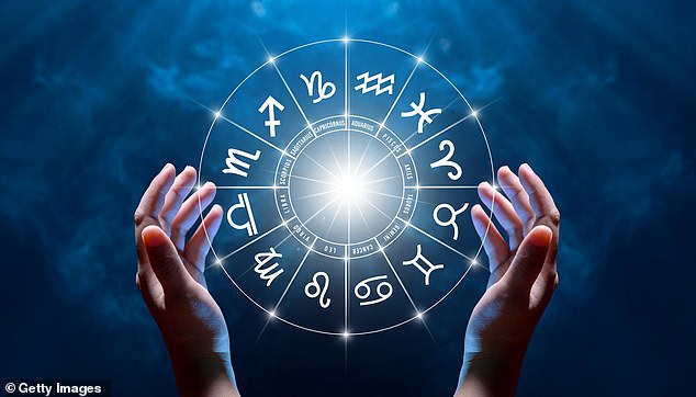 Today, the Moon in optimistic Sagittarius tenses up to Mercury in sensitive Pisces, which helps us put hope ahead of fears about what might go wrong