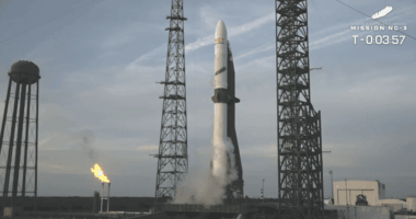 AST SpaceMobile’s stock falls after failure of Jeff Bezos-backed satellite launch