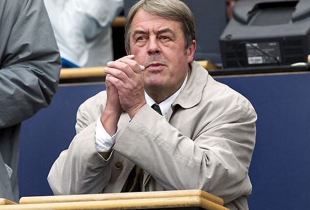 Former Mail Sport writer Brian Scott passed away on Thursday at the age of 82