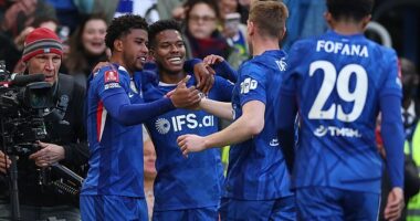 Chelsea cruised into the FA Cup semi-finals with a thumping 7-0 win over Port Vale