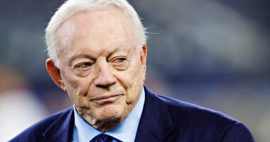 Cowboys’ Jerry Jones Accused of Leaking Rueben Bain Story Before NFL Draft
