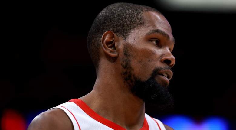Ex-NBA Champ Predicts Lakers Plan to Shut Down Kevin Durant