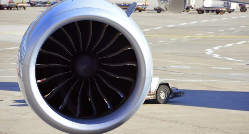 GE’s profit beats by wide margin, sending its stock into positive territory for the year