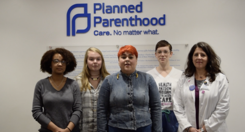 HHS Funds Planned Parenthood, Promises Overhaul Next Year