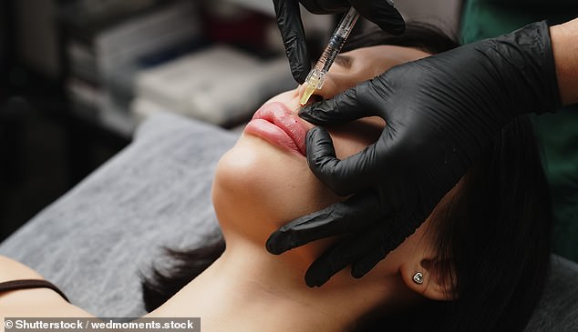 There are plenty of non-invasive hacks for visibly plumping your lips