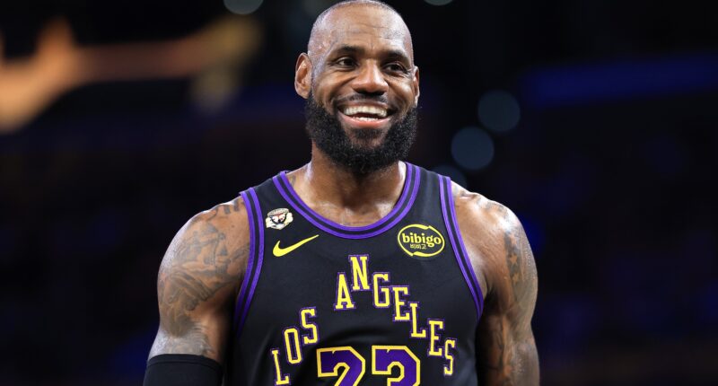 Lakers Announce Starting Lineup Decision For Game 1 Vs Rockets