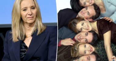 Lisa Kudrow says 'nobody cared about me' and that she was called 'the sixth Friend' on hit sitcom