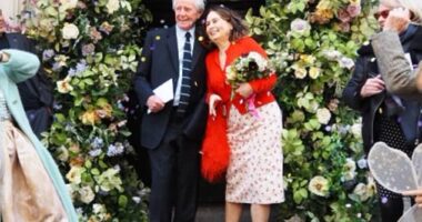 Mail on Sunday columnist and former Vogue editor Alexandra Shulman revealed she's married her partner David at Chelsea Register Office after more than 20 years together