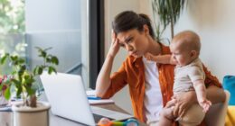 Man Plays Video Games For 5 Hours, Then Complains When Wife Tracks Time He Spent With Their Baby