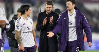Michael Carrick has been hit by another defensive setback ahead of United's game vs Chelsea