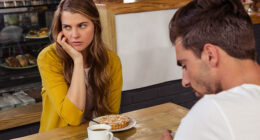 Manipulative Man Strings Along 2 Women, In A Fix After GF Shows Receipts To His Pregnant Partner