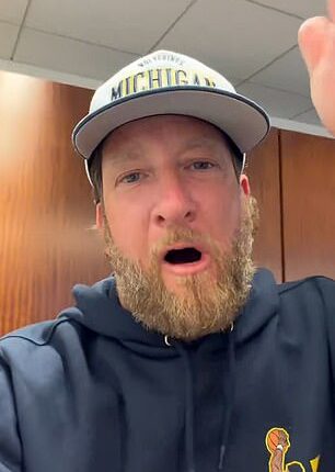 Michigan fan Dave Portnoy
