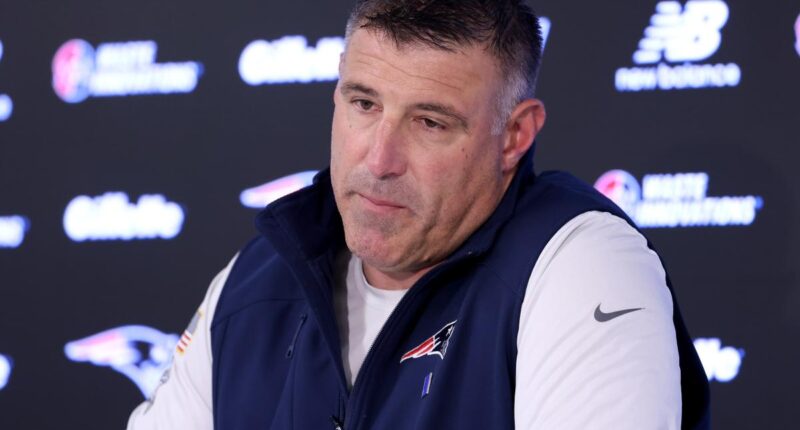 Mike Vrabel addresses reporters at 2026 NFL Draft after new Dianna Russini photos