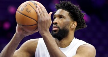 NCAA Legend Jay Wright Sends Message to 76ers' Joel Embiid