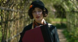 Phoebe Dynevor’s ‘Beach Read’ Starts Filming in Toronto in June