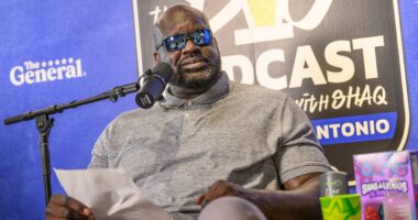 Shaquille O'Neal Adds Stephen Curry to NBA GOAT List Alongside Michael Jordan and Kobe Bryant