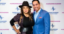 Celebrity Net Worth logo