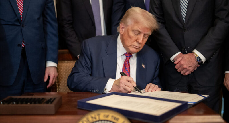 Trump Signs Long-Awaited Bill Funding DHS – Except CBP and ICE. – The National Pulse