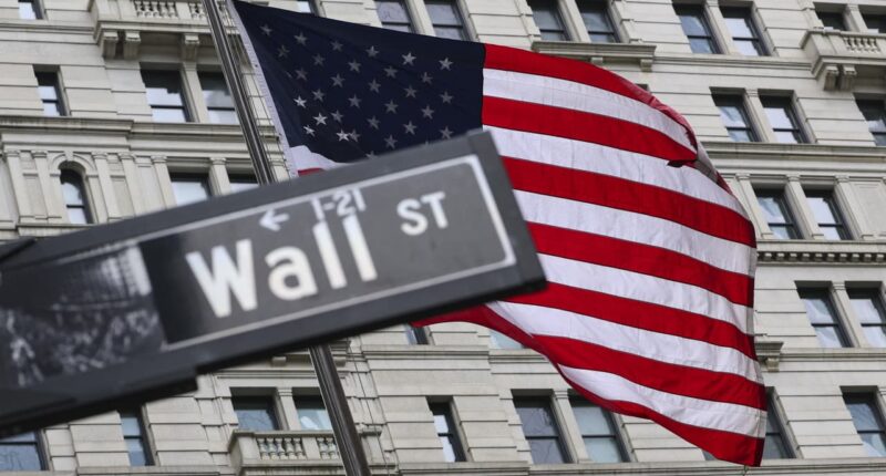 U.S. stock futures fall, oil rises ahead of a busy week for Wall Street