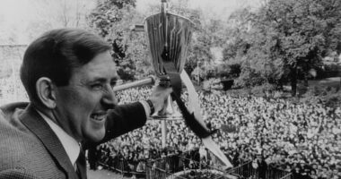 Danny Blanchflower is one of Tottenham's greatest heroes and most memorable captains