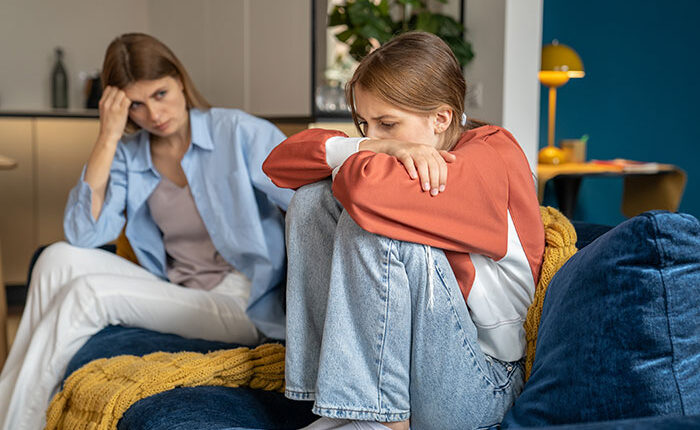 14YO Loathes Mom As Dad Fills Her Up With Hatred, Exhausted Mom Finally Gives Up Her Custody