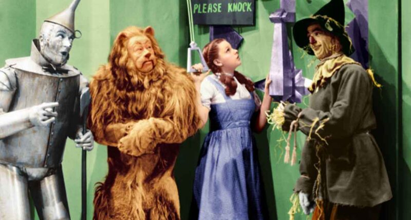 15 Unsettling Facts That Might Make You See a Movie Differently