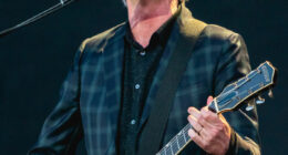 Neil Finn: Bio And Career Highlights