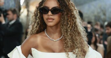 All the details on Blue Ivy's ‘one-of-a-kind’ yellow diamond Met Gala 2026 necklace
