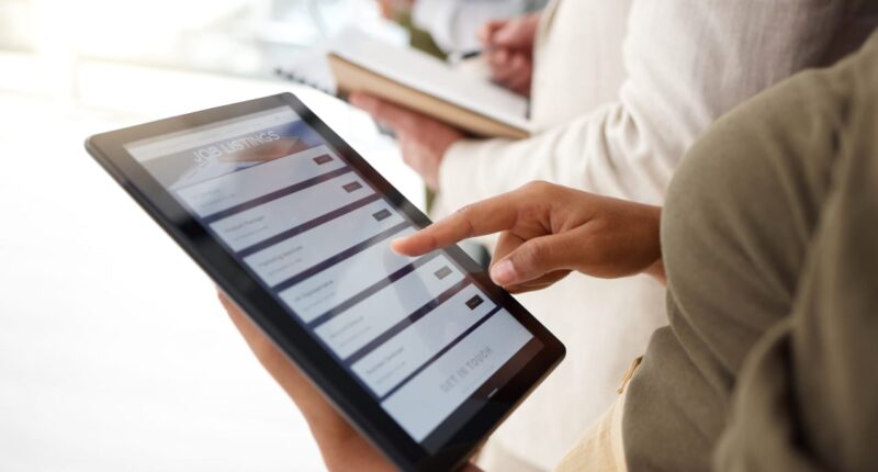 Are you ‘doomjobbing’ while looking for work? Know the signs — and do this instead.