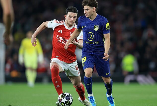 Atletico Madrid have issued a hands off warning to Arsenal over their pursuit of forward Julian Alvarez (right)