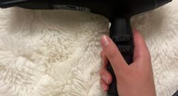 Cloud Nine's Airshot is available in three different colours, pictured is the black model, and includes two attachments
