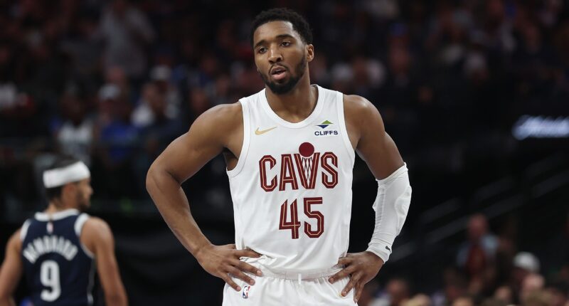 Donovan Mitchell Sends Clear Message About Extension with Cavs