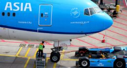 European airlines demand EU rethink passenger compensation rules as jet fuel costs soar