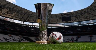 Freiburg vs Aston Villa - Europa League final LIVE: Latest score, team news and updates as Villans chase first silverware in 30 years with Istanbul showpiece