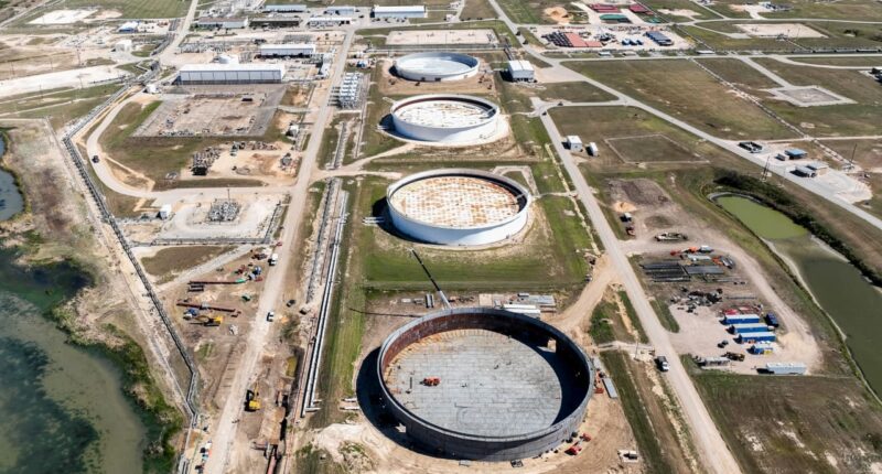 Here’s the real story behind the record drop in America’s oil reserves